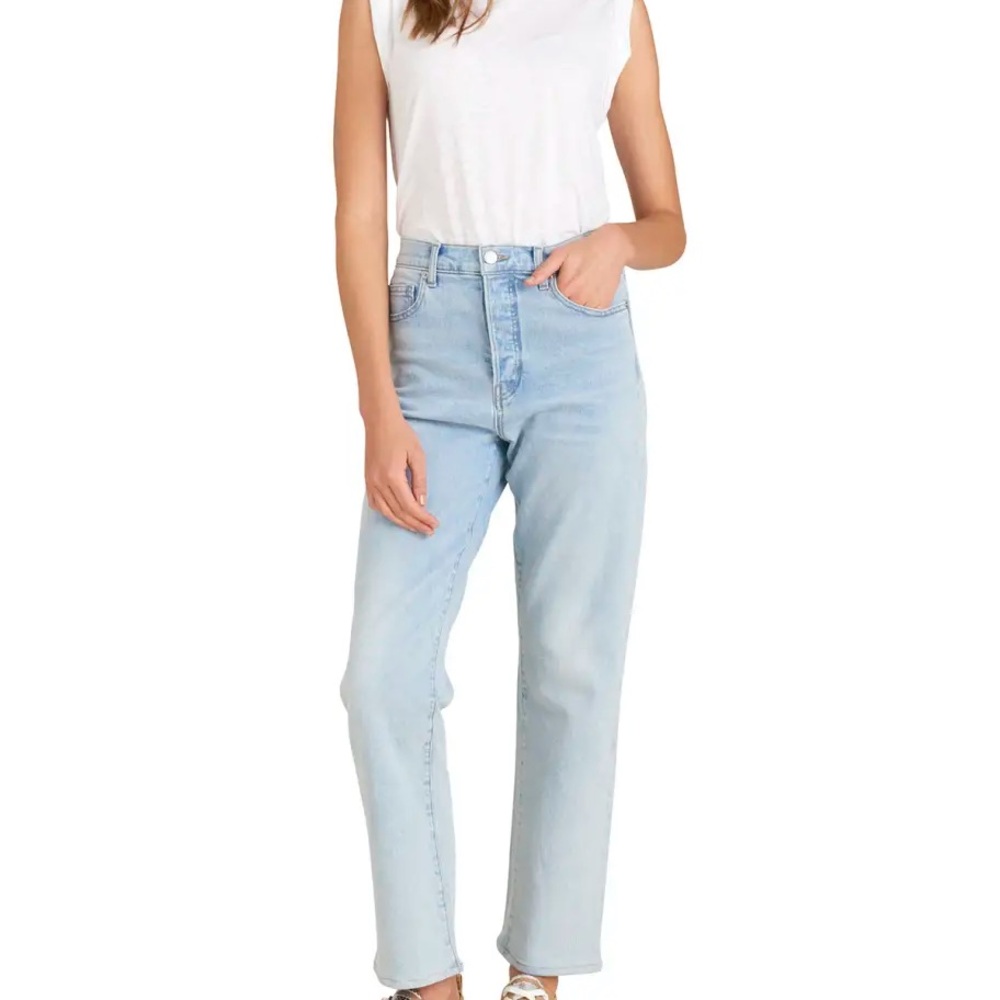 Veronica Beard Light Wash Straight Leg Jeans